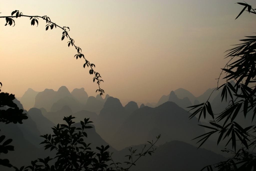 中国の山の画像